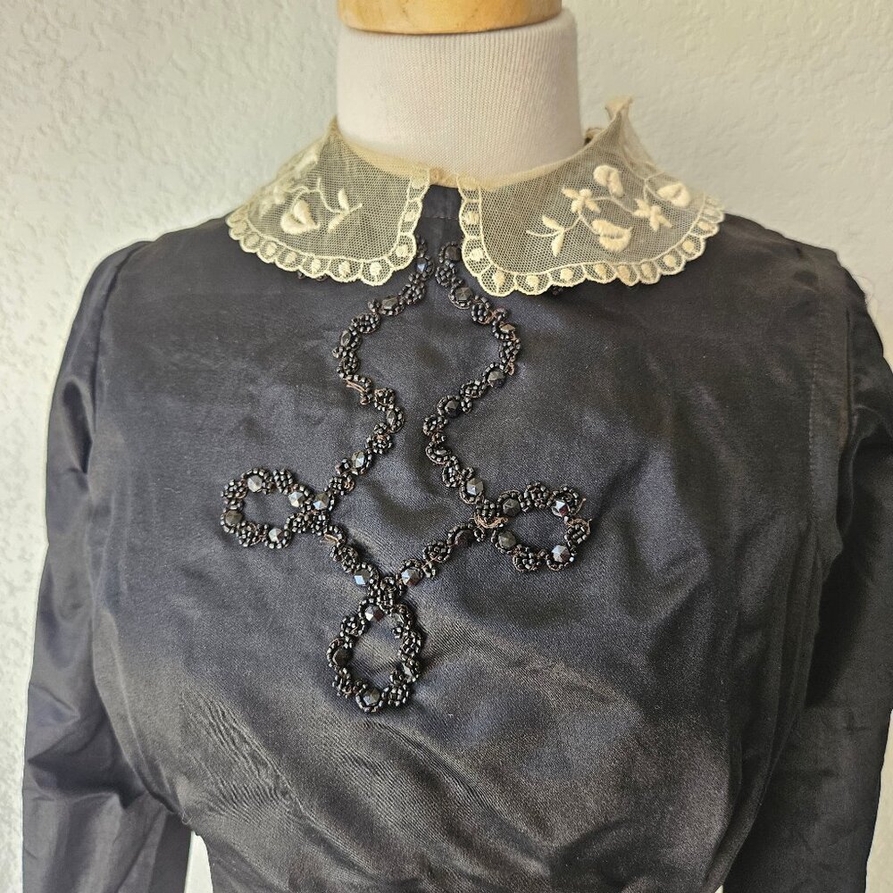 Antique Early 1900s Edwardian Black Silk Blouse Mourning Top Beaded Lace XS/S - Picture 2 of 16